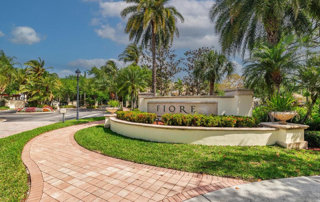 Photo of 3210 Myrtlewood Circle E #E, Palm Beach Gardens, FL 33418 (MLS # R11105452)