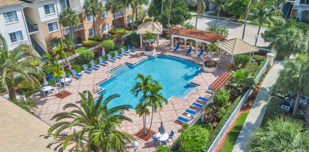 Photo of 3210 Myrtlewood Circle E #E, Palm Beach Gardens, FL 33418 (MLS # R11105452)