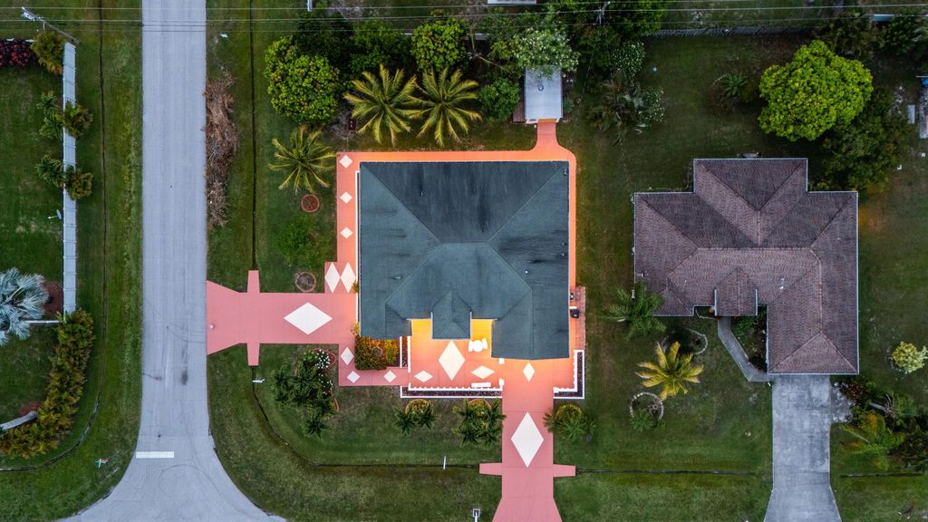 Photo of 2853 SE Melaleuca Boulevard, Port Saint Lucie, FL 34952 (MLS # R11115530)