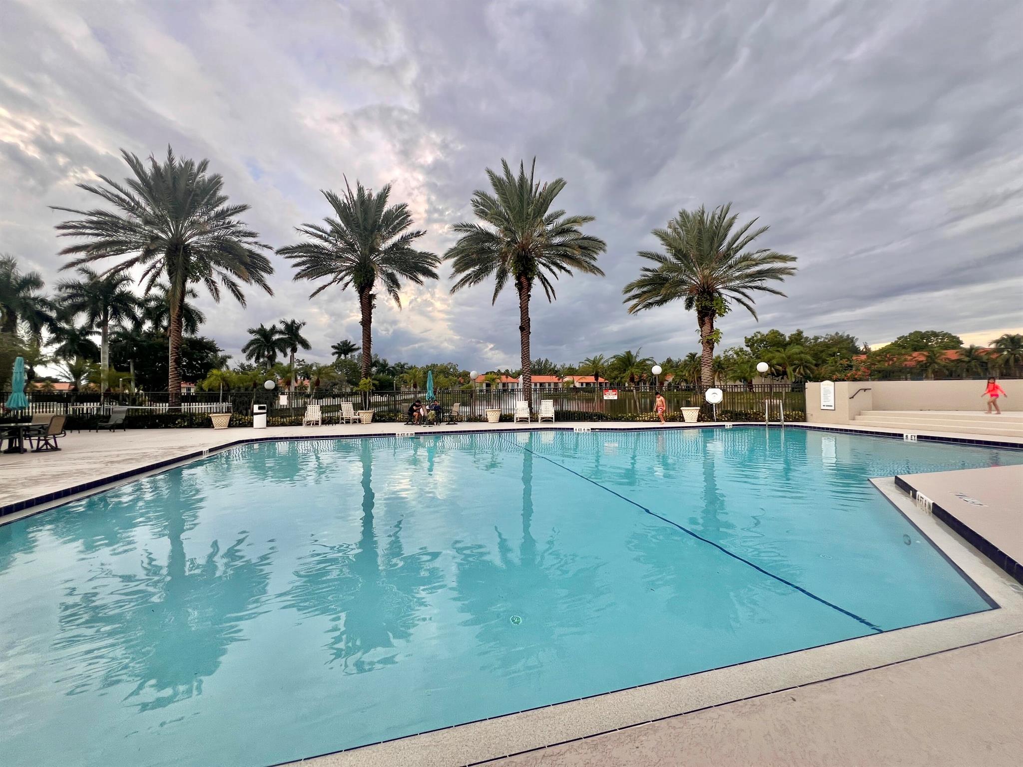 PALM BEACH PLACE CONDO - Residential Lease