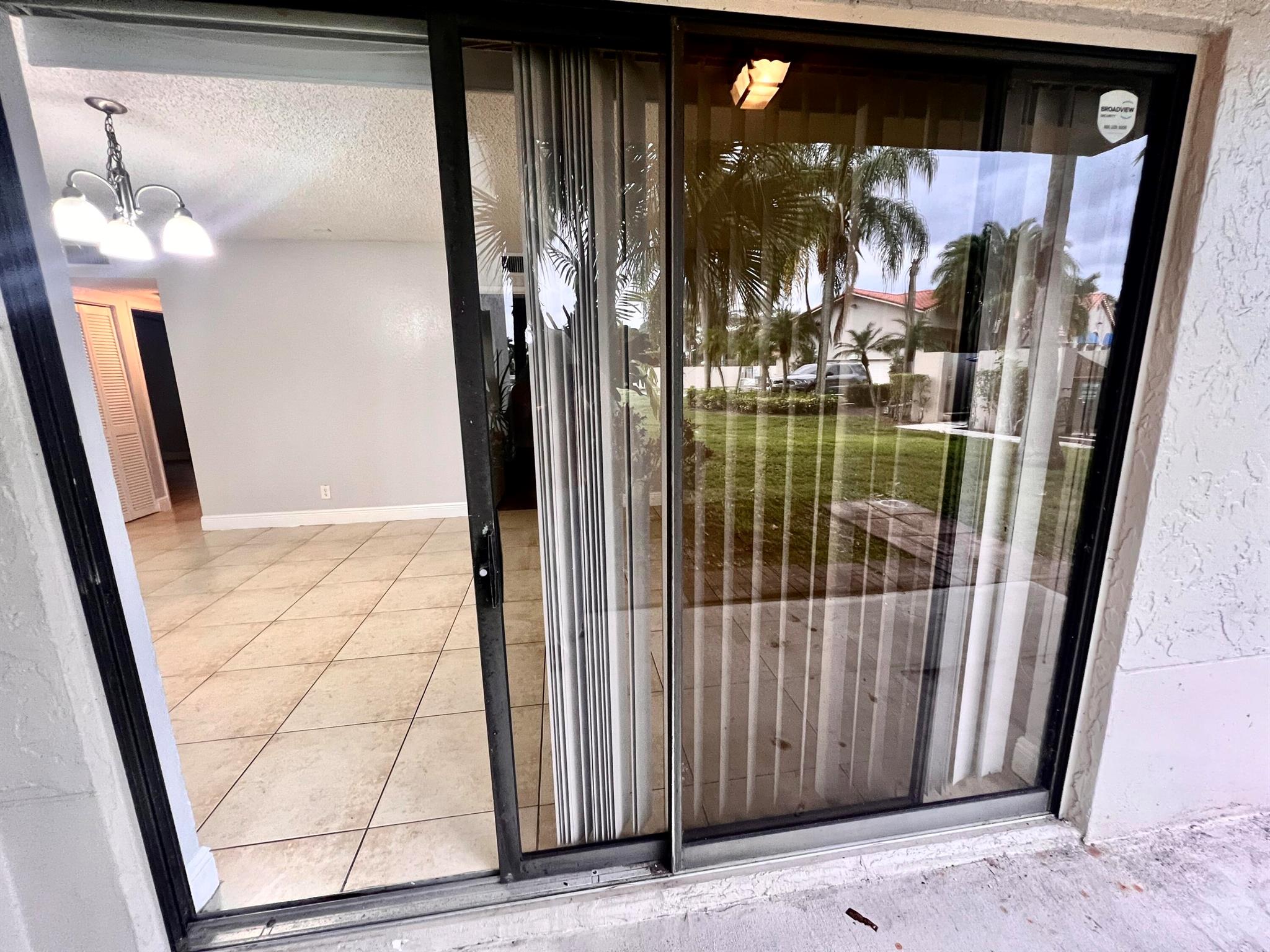 PALM BEACH PLACE CONDO - Residential Lease