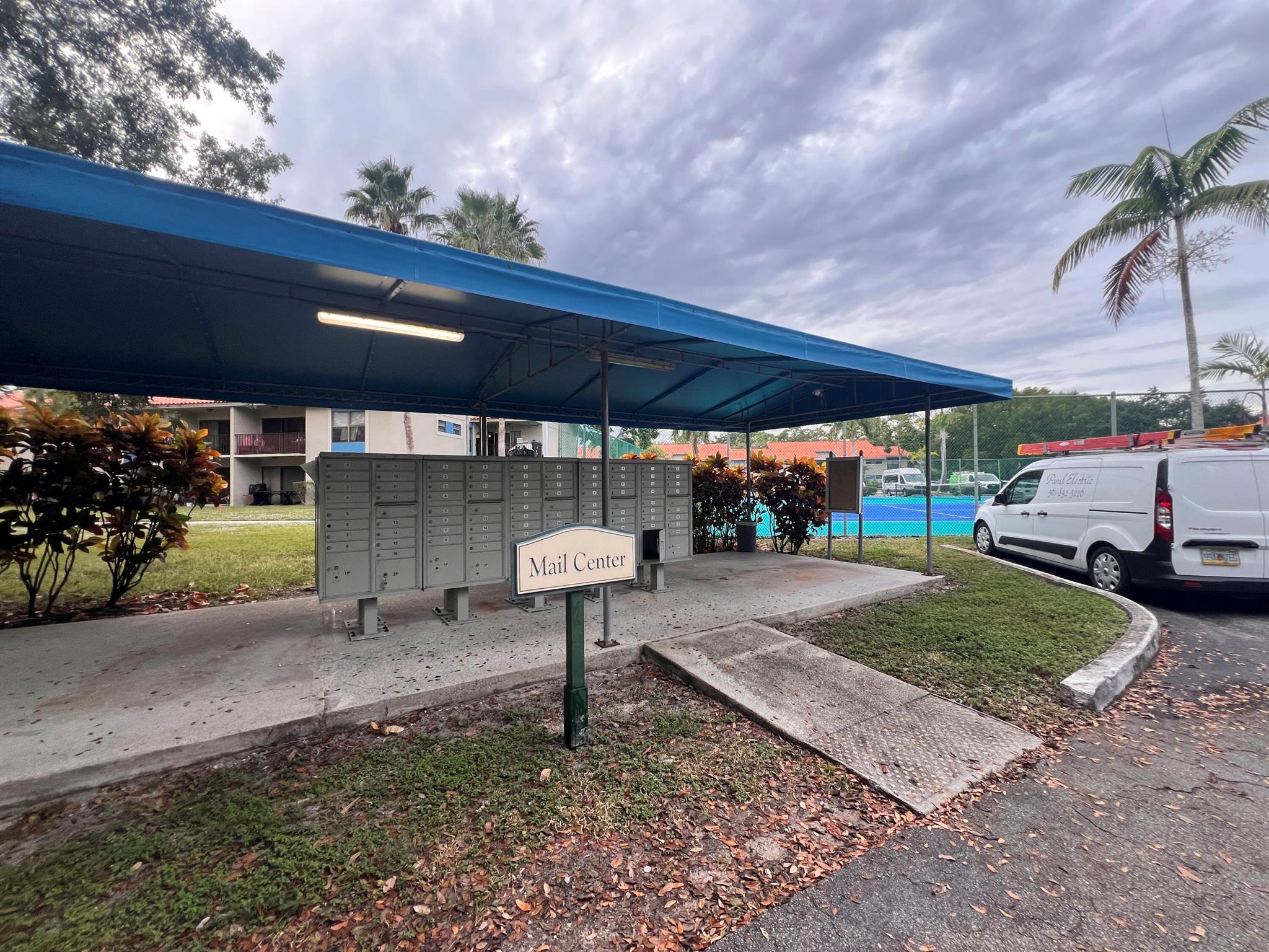 PALM BEACH PLACE CONDO - Residential Lease