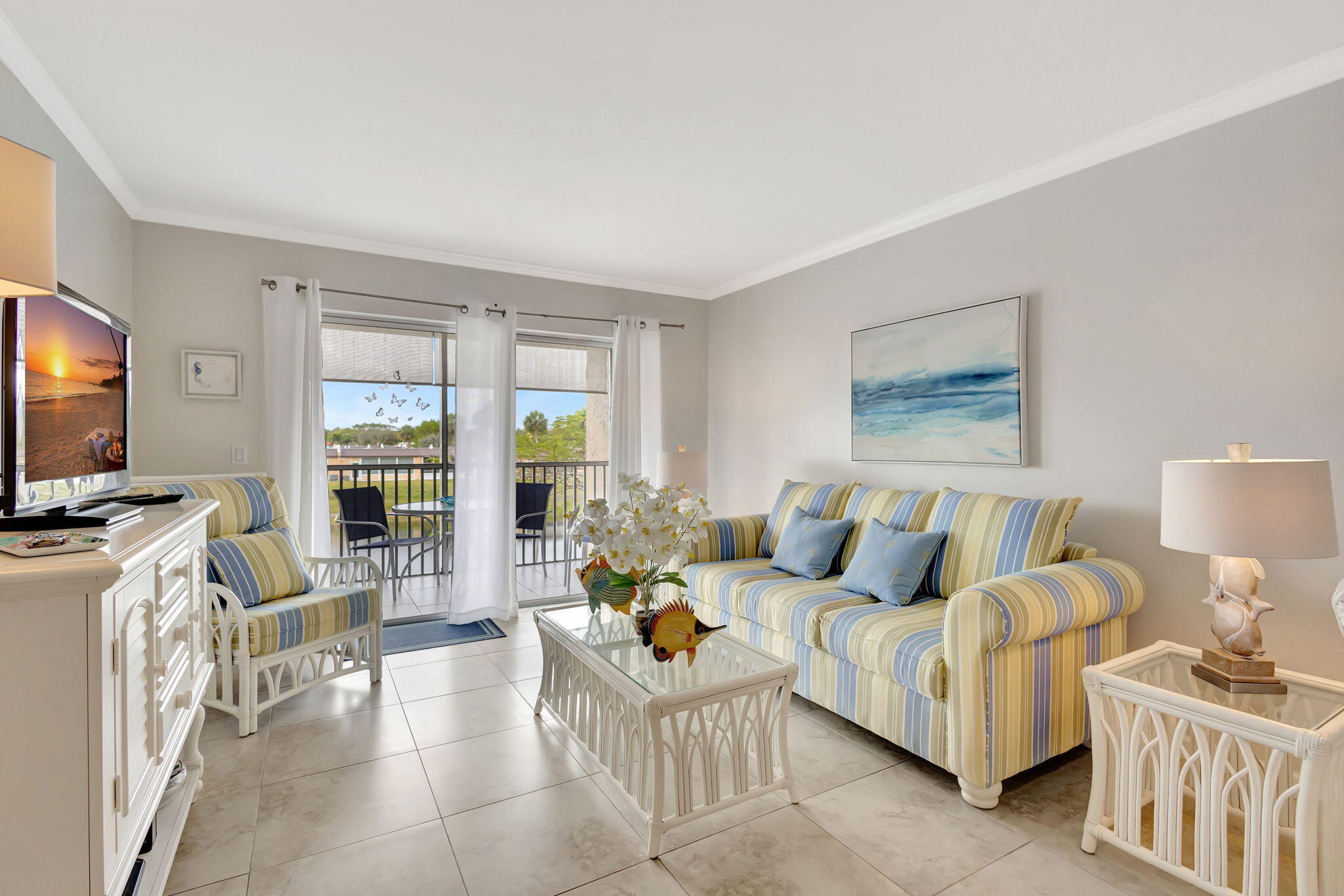 154 Lake Meryl Drive Unit 255