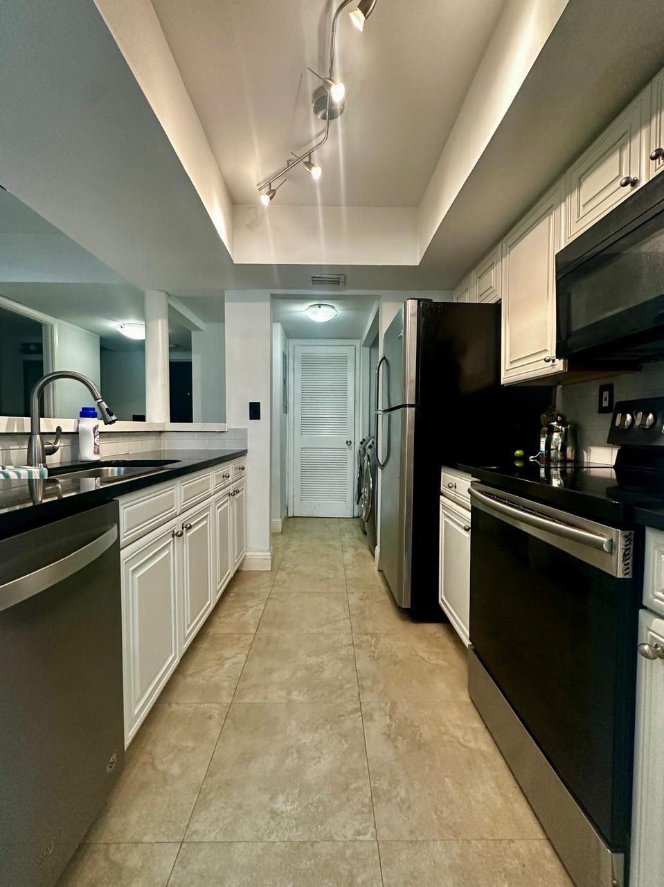 SPRINGWOOD CONDO - Residential