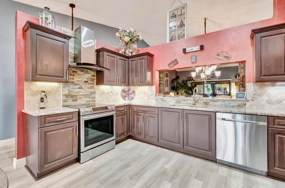 SUN VALLEY EAST CONDO - Residential