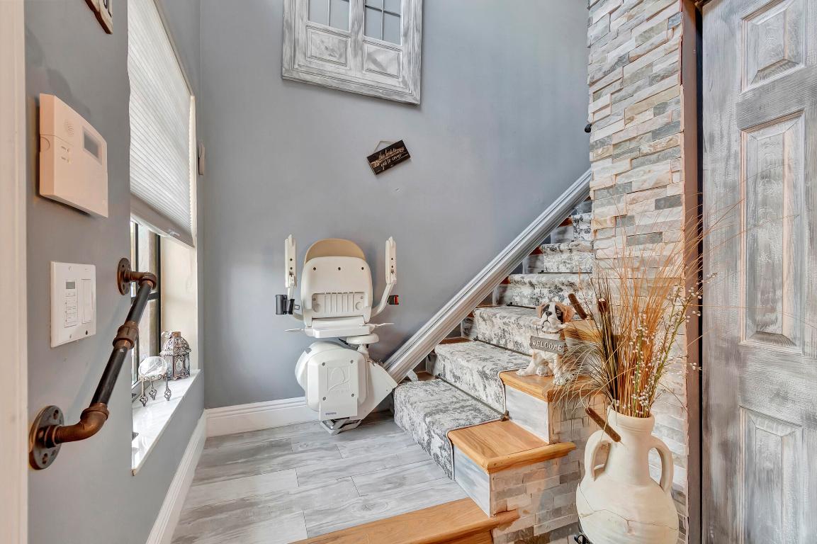 SUN VALLEY EAST CONDO - Residential