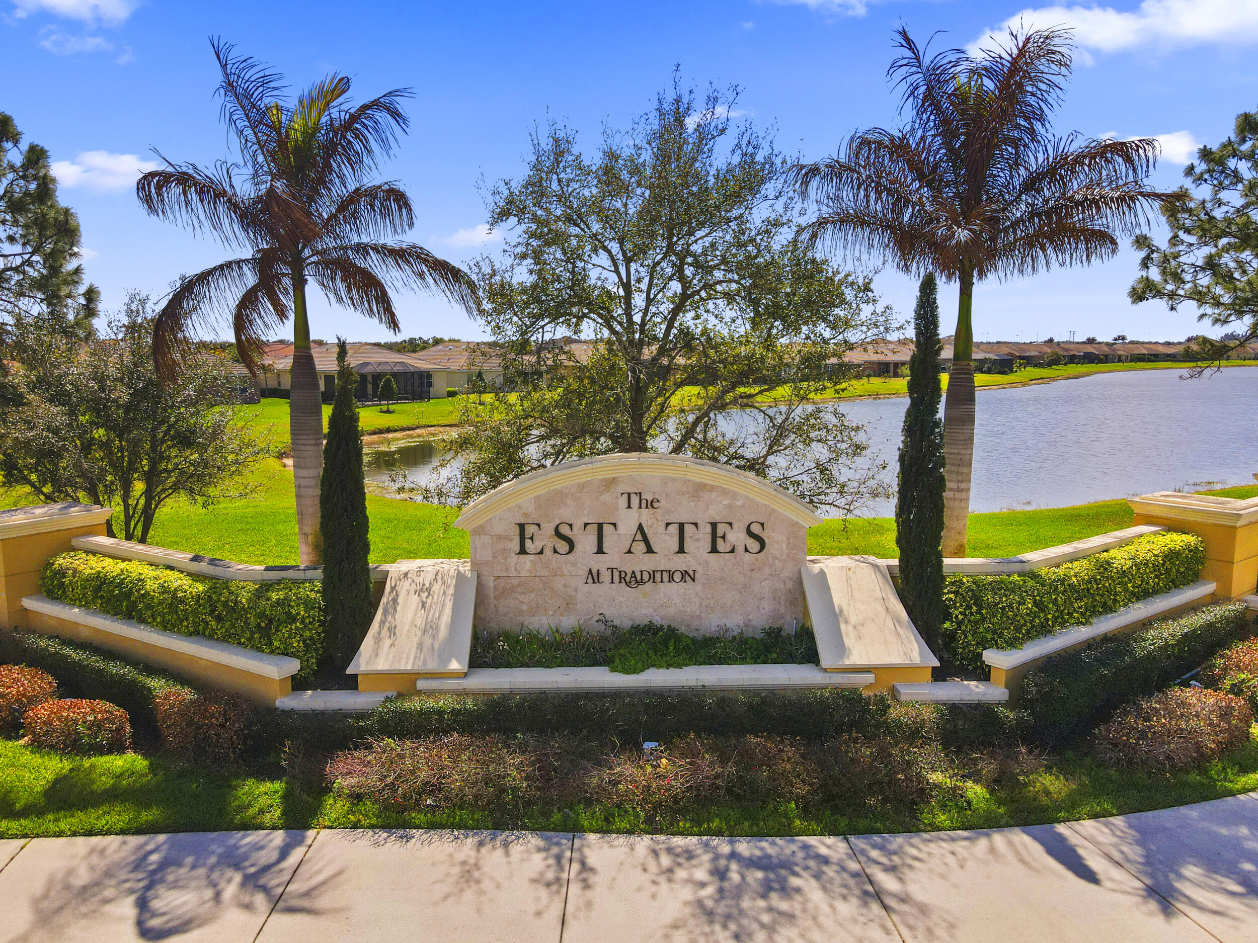 The Estates of Tradition - Residential