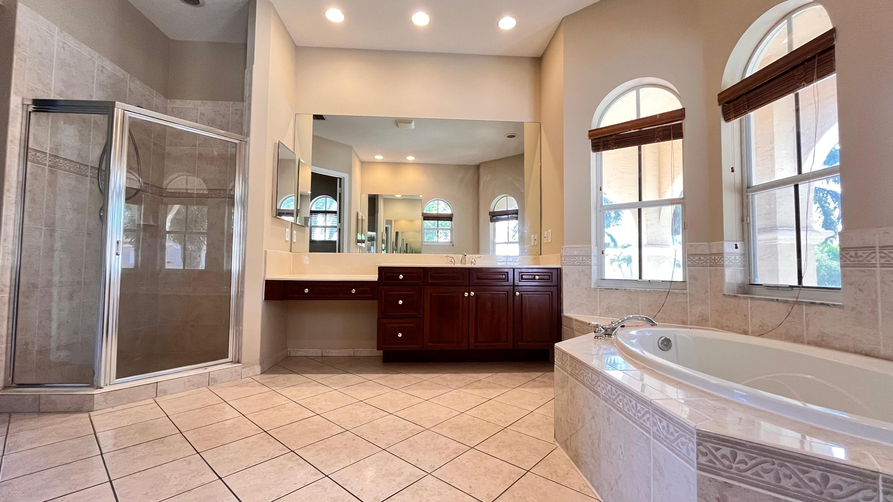 9546 Worswick Court