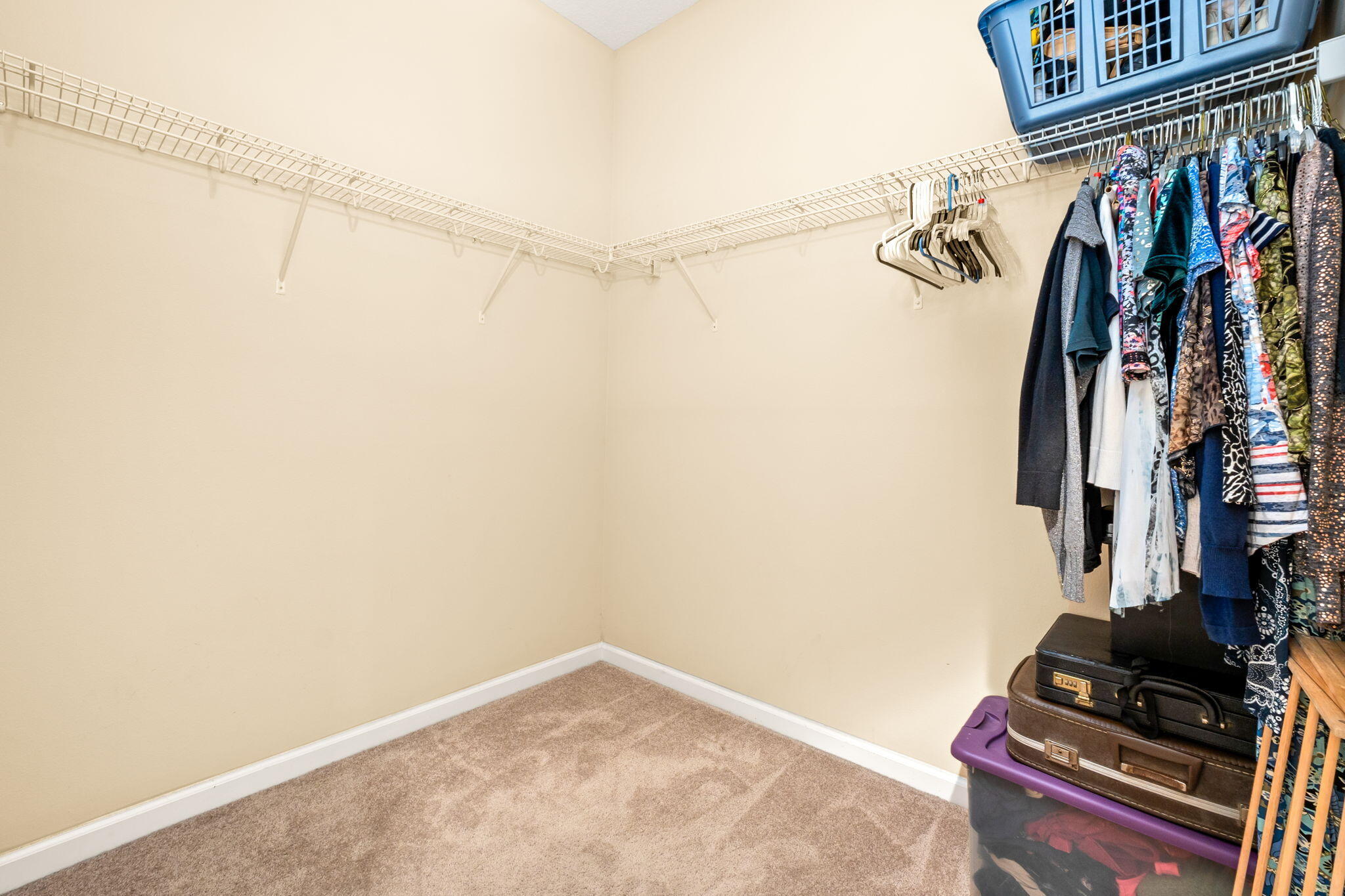 JENSEN BEACH COUNTRY CLUB - Residential