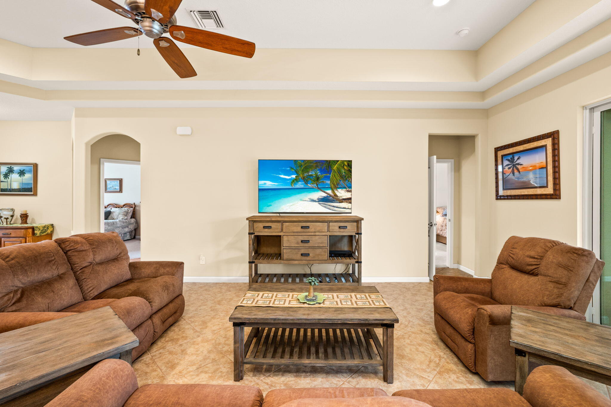 JENSEN BEACH COUNTRY CLUB - Residential