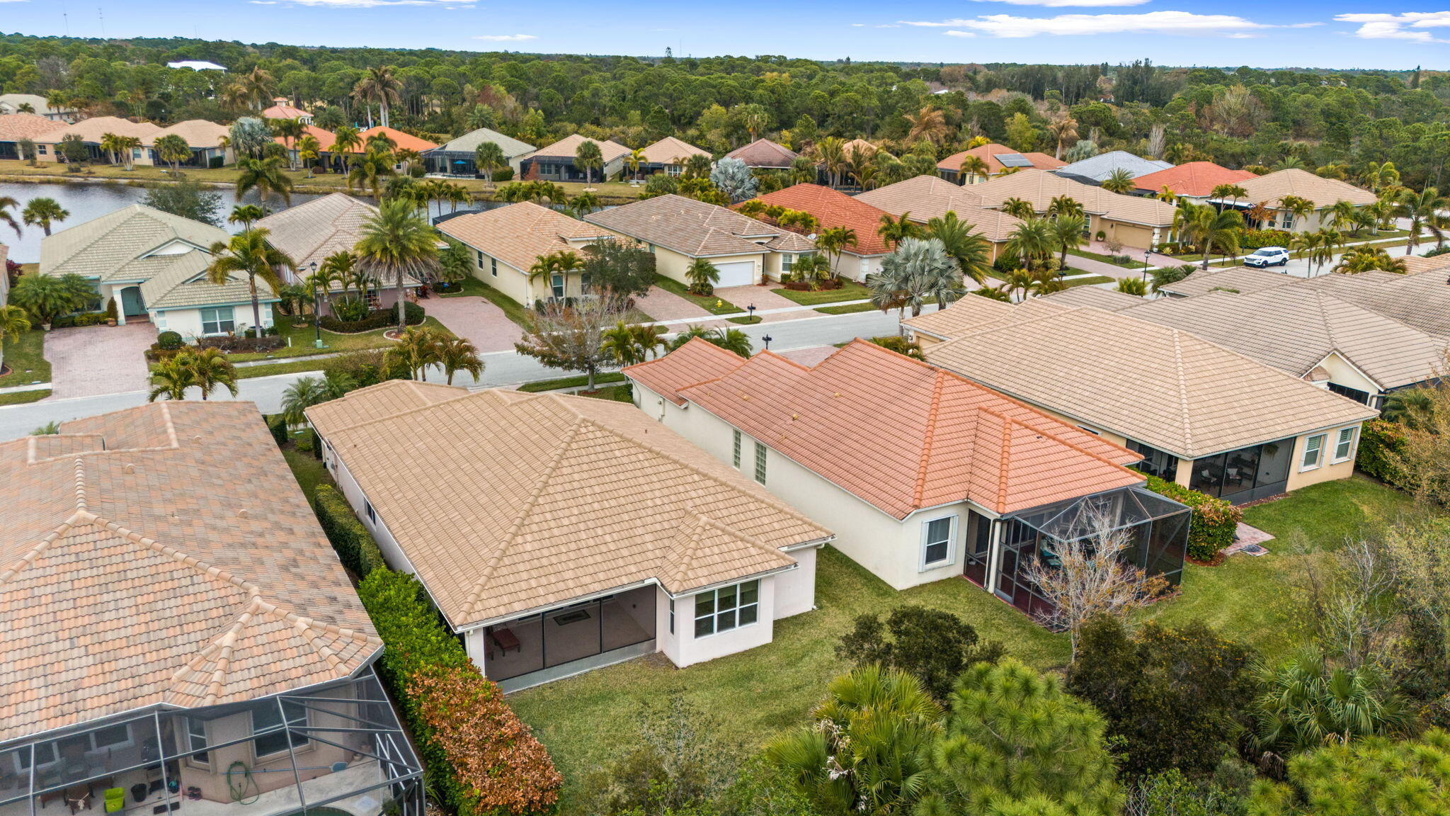 JENSEN BEACH COUNTRY CLUB - Residential