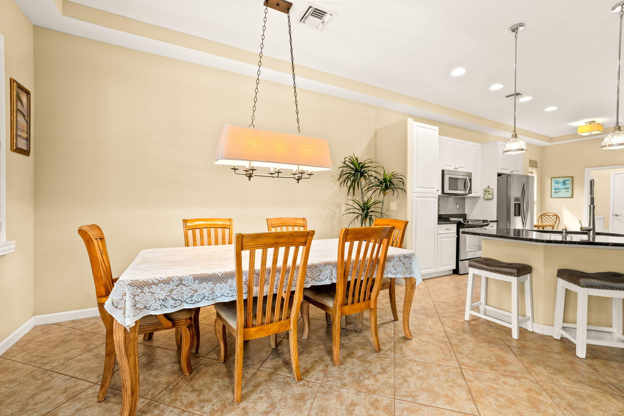 JENSEN BEACH COUNTRY CLUB - Residential