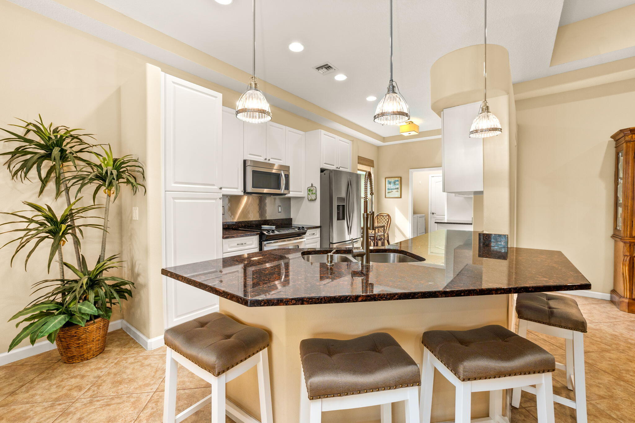 JENSEN BEACH COUNTRY CLUB - Residential