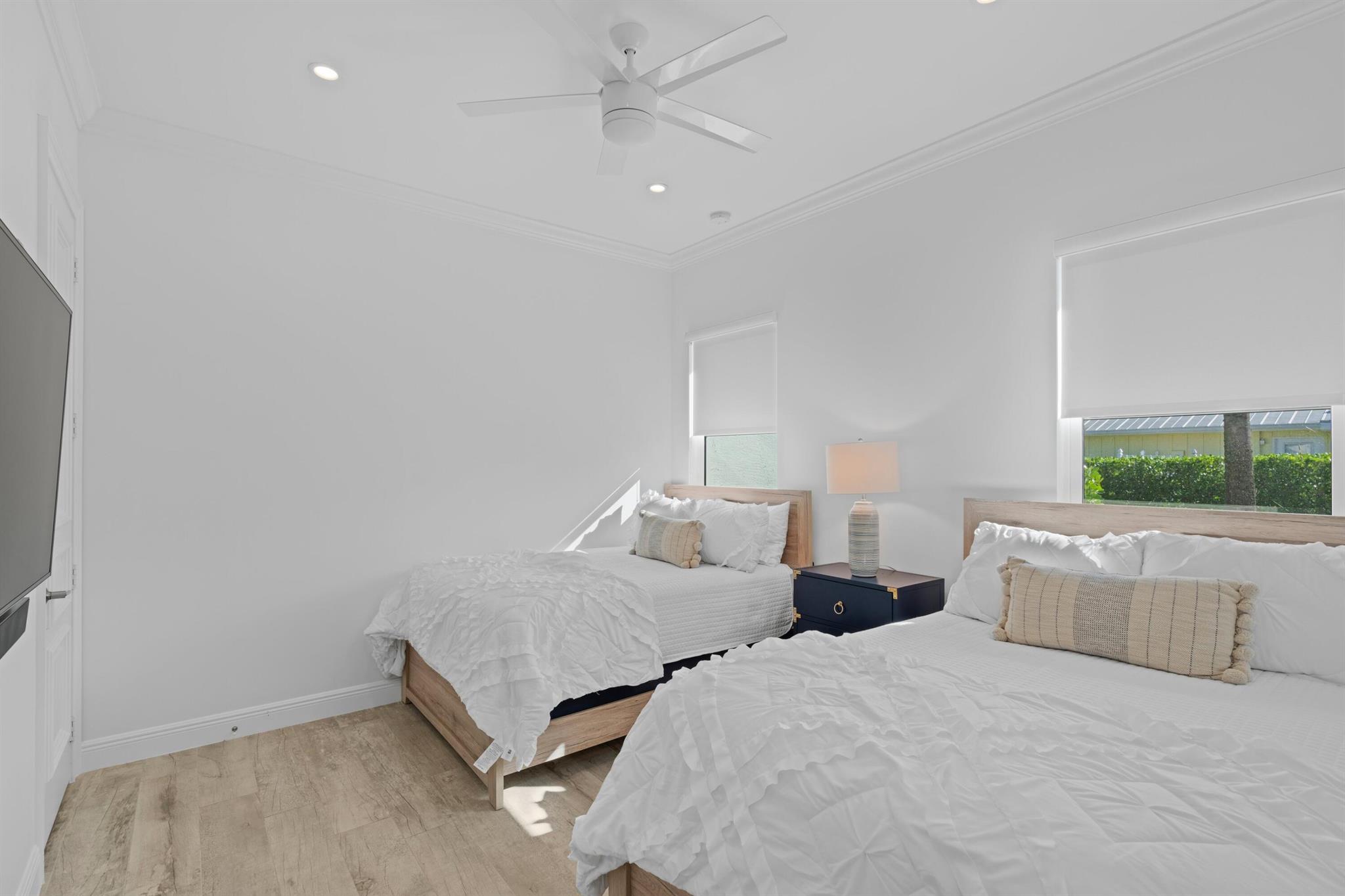 LOXAHATCHEE GARDENS - Residential