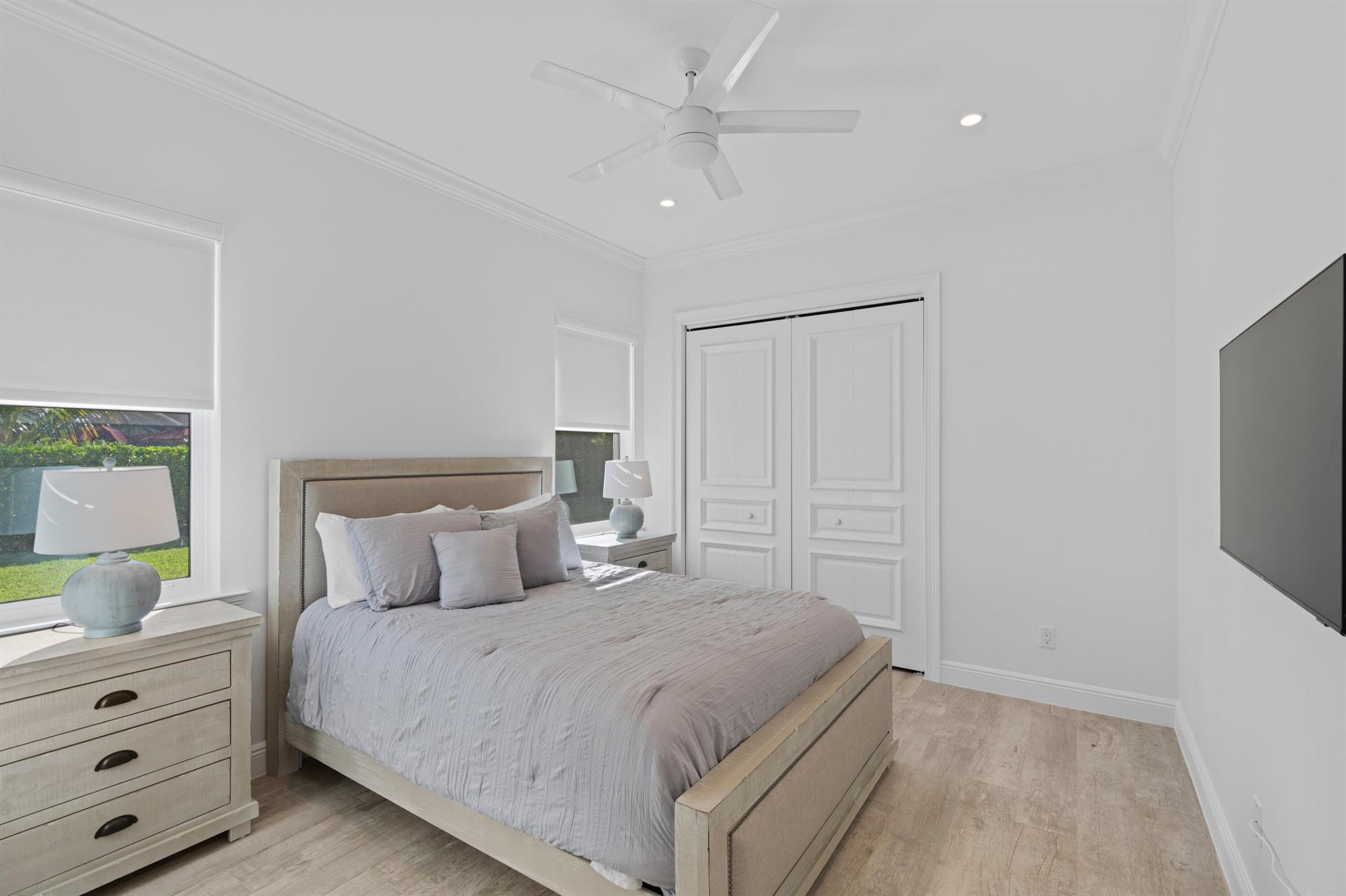 LOXAHATCHEE GARDENS - Residential