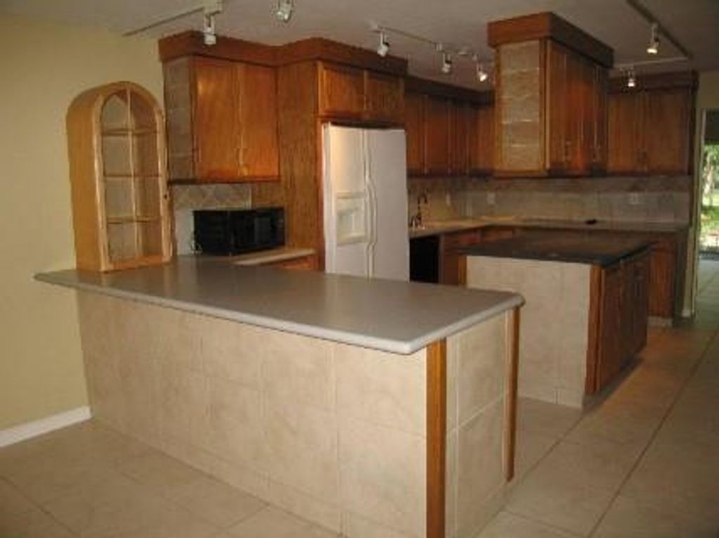 Photo of 1591 23 Court, Fort Lauderdale, FL 33315 (MLS # F10514608)