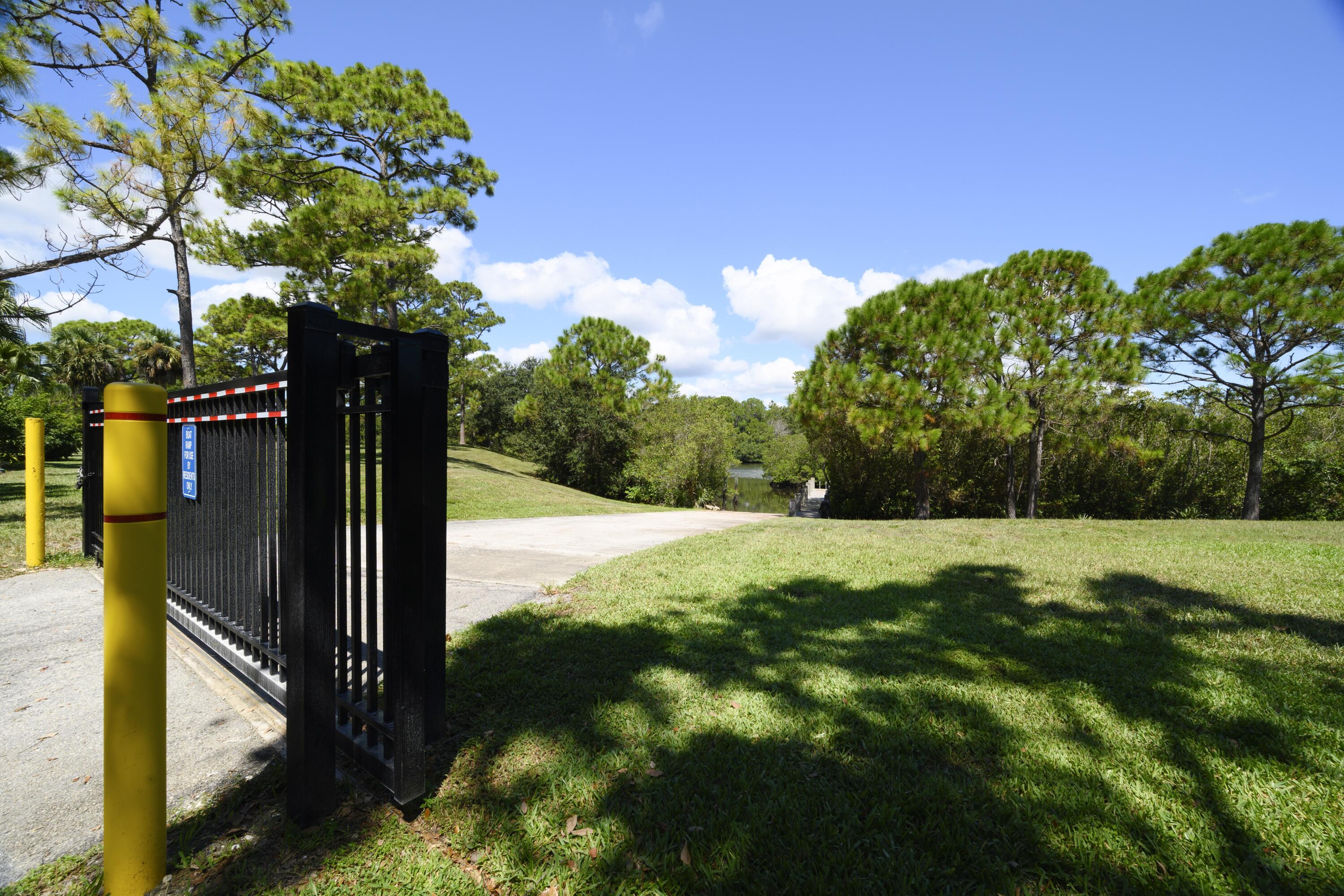 RIVERWALK 1 - Residential Lease