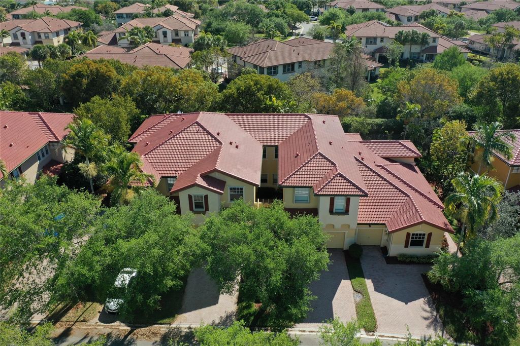 Photo of 5773 NW 119th Terrace, Coral Springs, FL 33076 (MLS # F10493732)