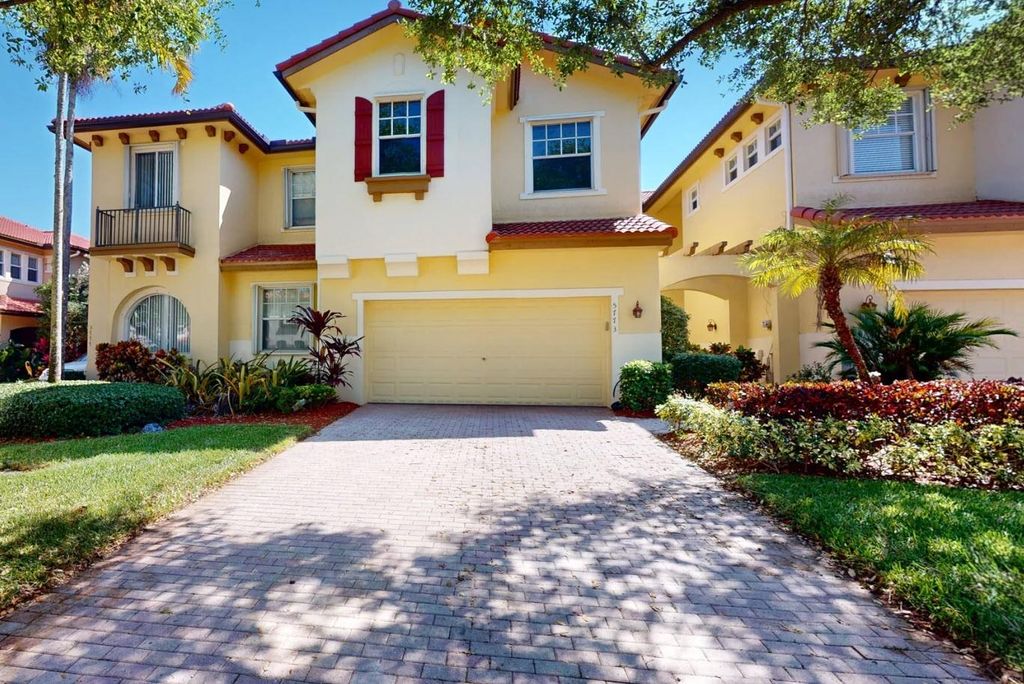 Photo of 5773 NW 119th Terrace, Coral Springs, FL 33076 (MLS # F10493732)