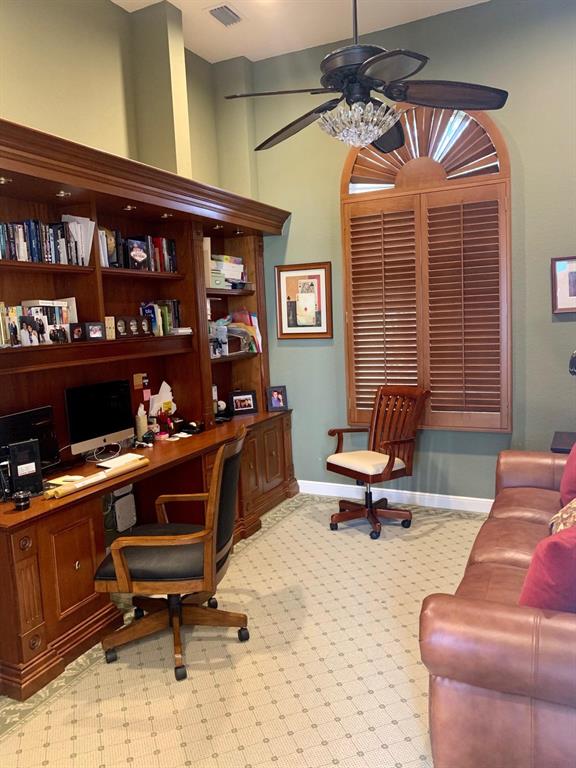 HAMPTONS - Residential