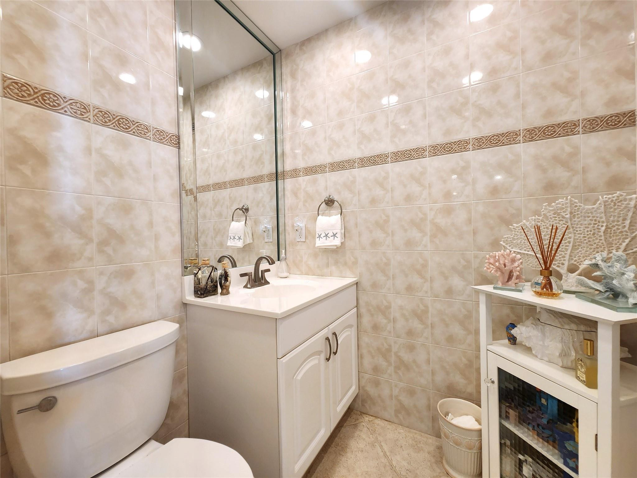 THE BEACH HOUSE - Residential