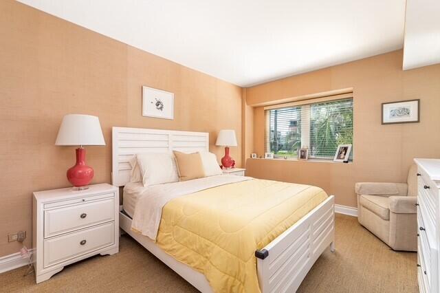 LAKE DRIVE CO-OP APTS INC - Residential