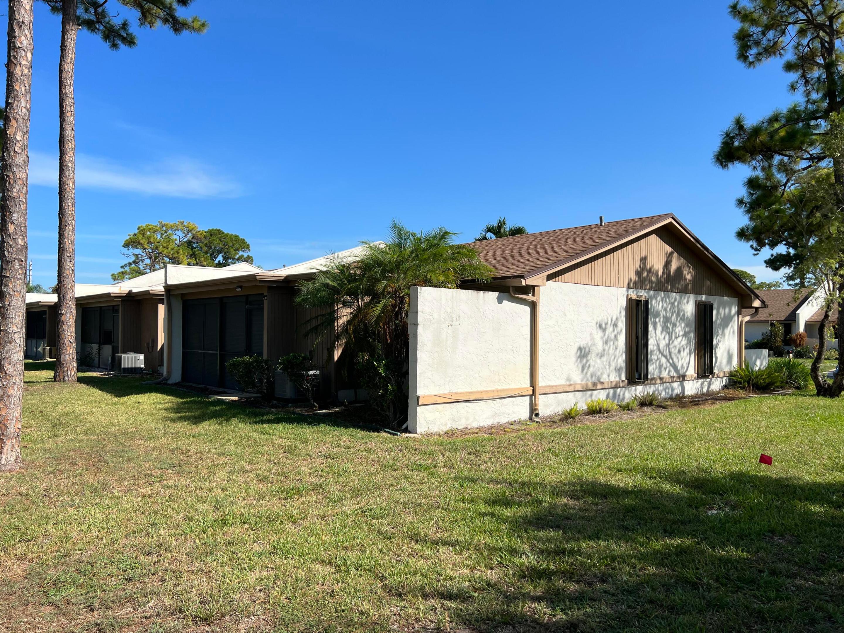 VILLAGES OF WOODLAKE 2 - Residential