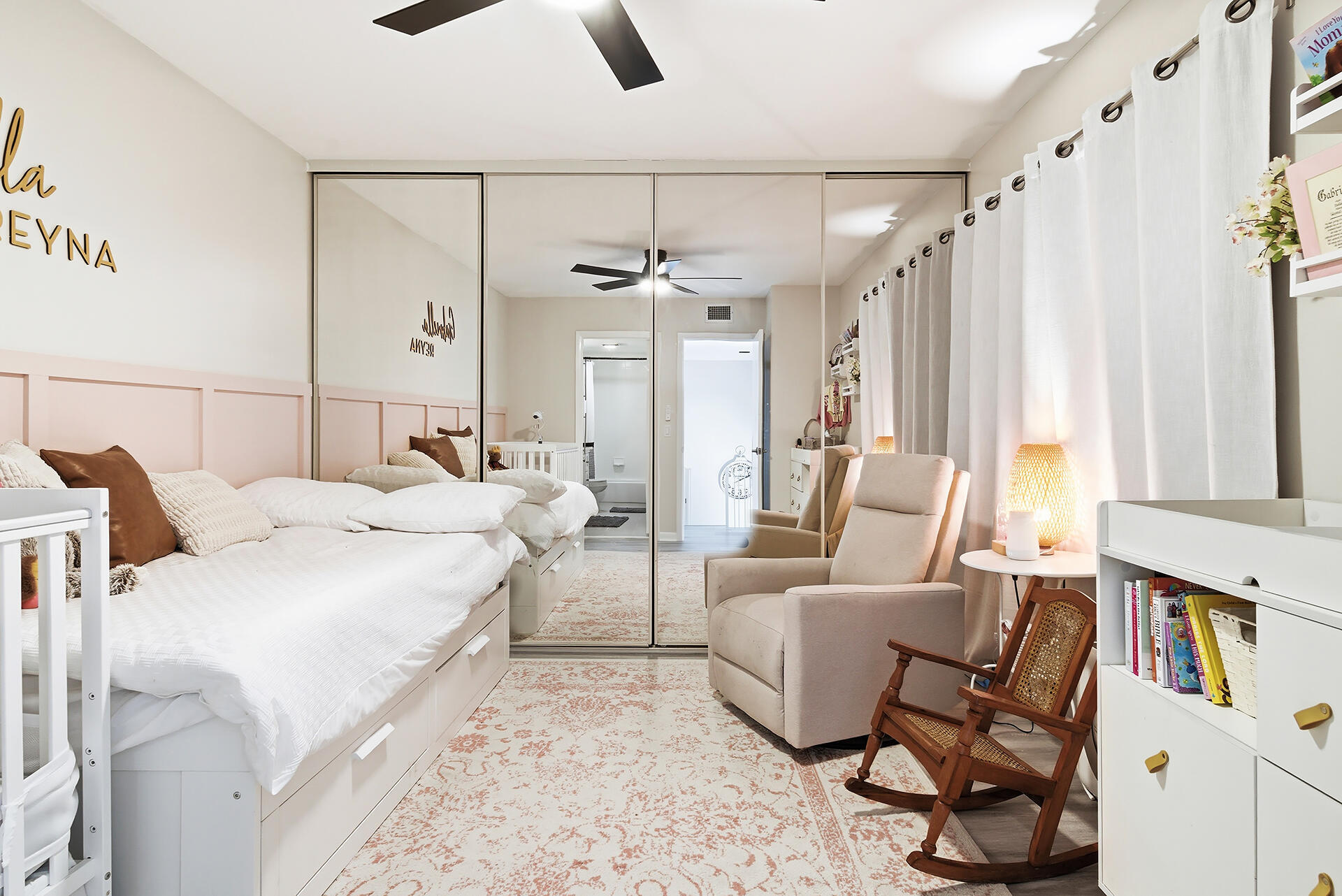 VILLAGE OF SANDALWOOD LAKES SOUTH - Residential Lease