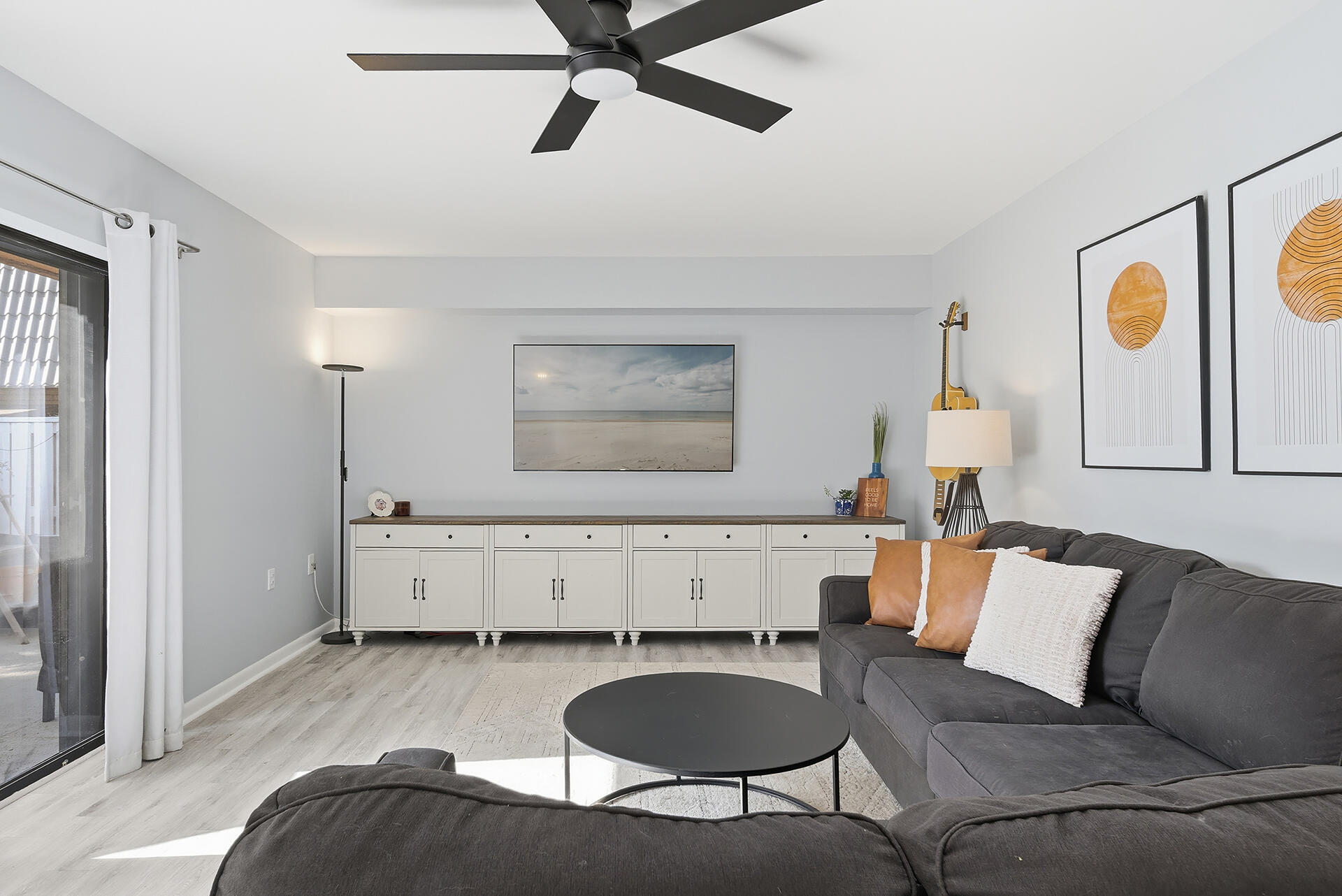 VILLAGE OF SANDALWOOD LAKES SOUTH - Residential Lease