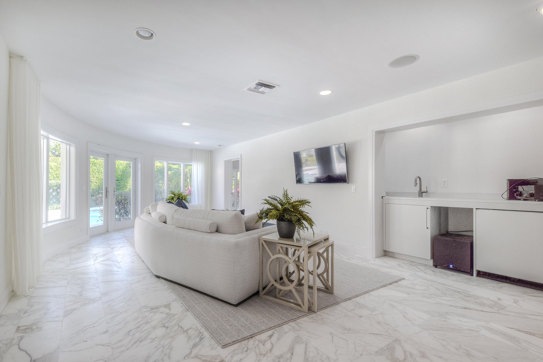 EDEN PROPERTIES - Residential