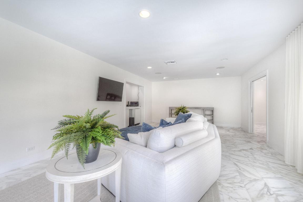 EDEN PROPERTIES - Residential