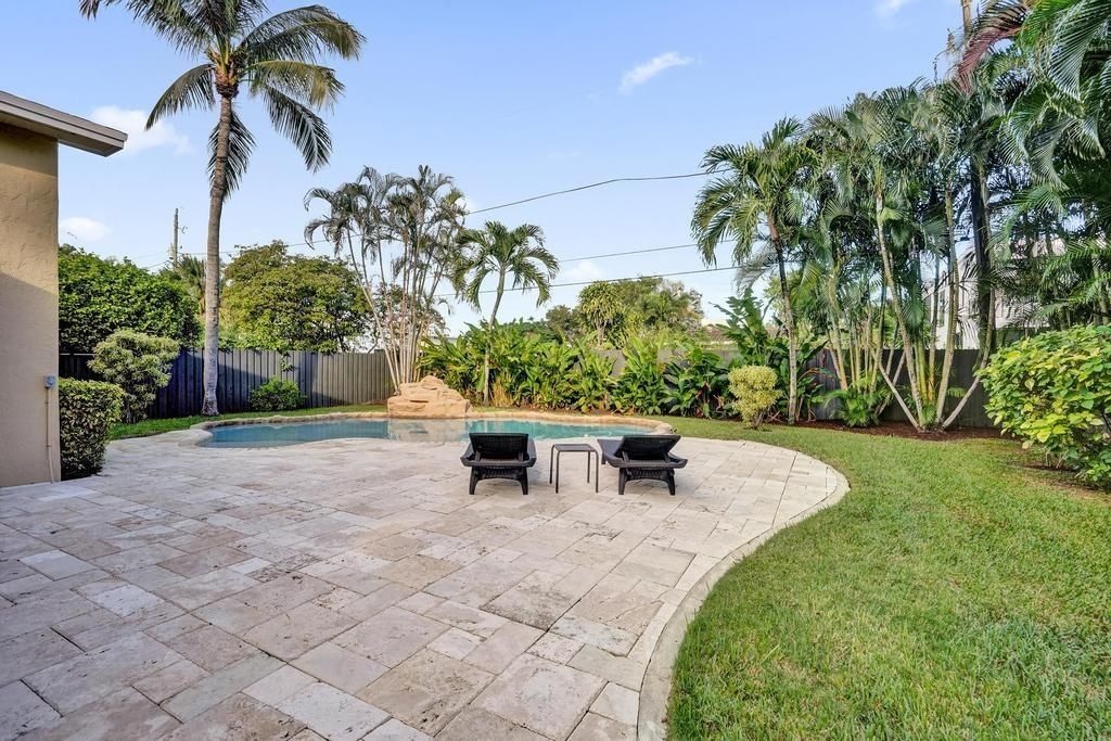 Photo of 408 NE 9th Ave, Fort Lauderdale, FL 33301 (MLS # F10534332)