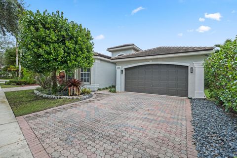 19090 Skyridge Circle Boca Raton FL 33498