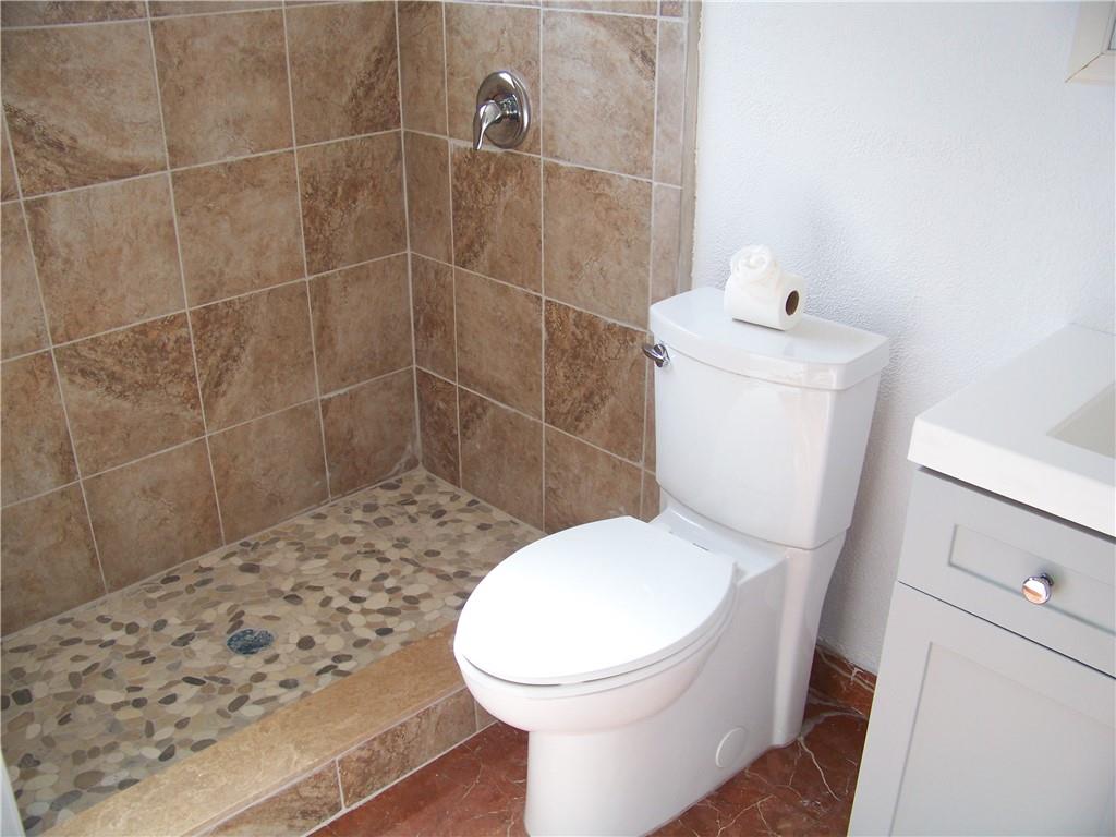 The Windings 70-44 B - Residential Lease