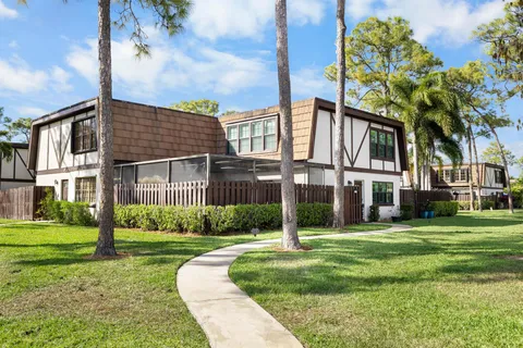 109 Weybridge Circle Unit B, Royal Palm Beach, FL 33411 - MLS#: R11064242