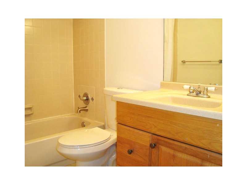 Players Place Townhomes - Residential