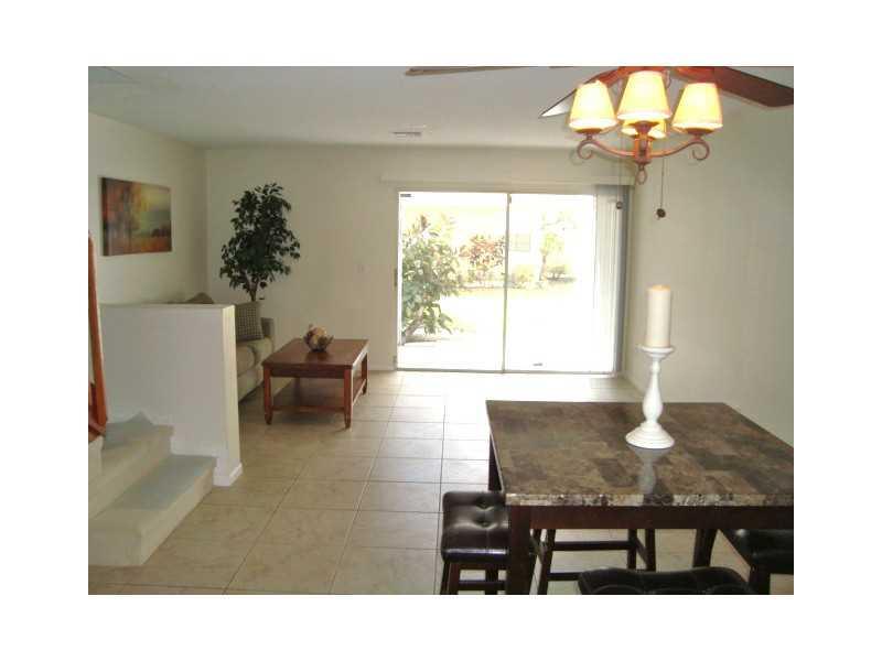 Players Place Townhomes - Residential