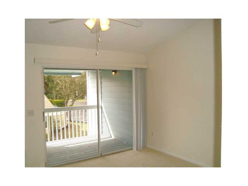 Players Place Townhomes - Residential