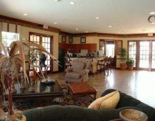 Evergreen Lakes Condo - Residential Lease