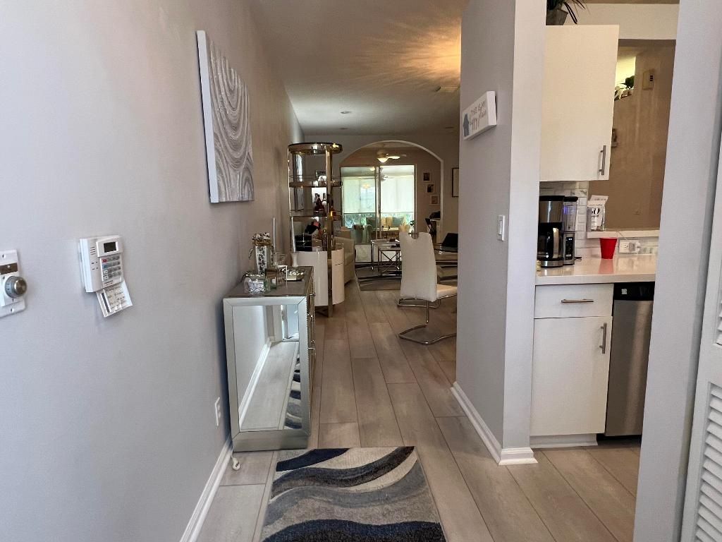 Photo of 9875 Crescent View Drive S, Boynton Beach, FL 33437 (MLS # R11093856)