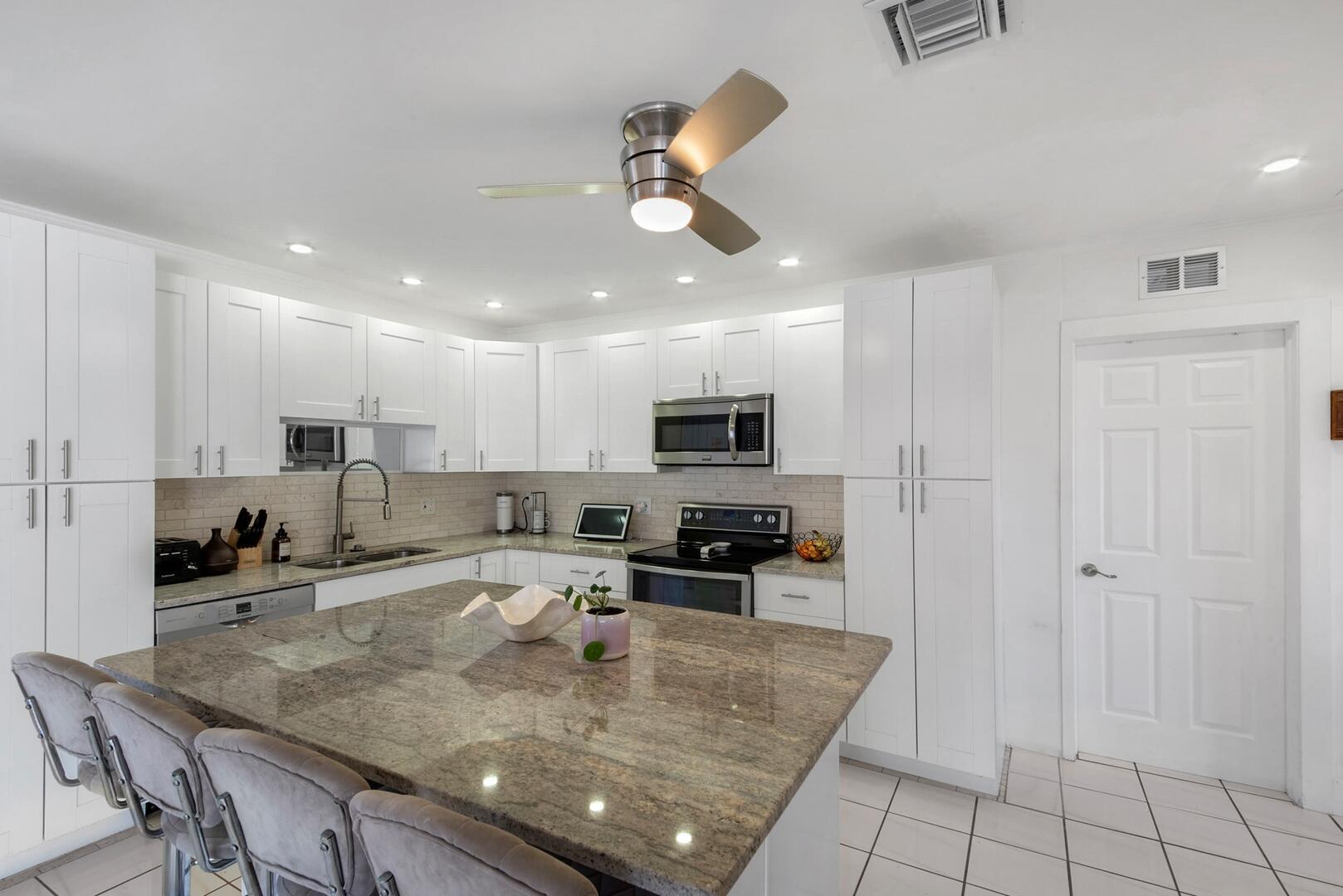 GARDEN ISLES - Residential Lease