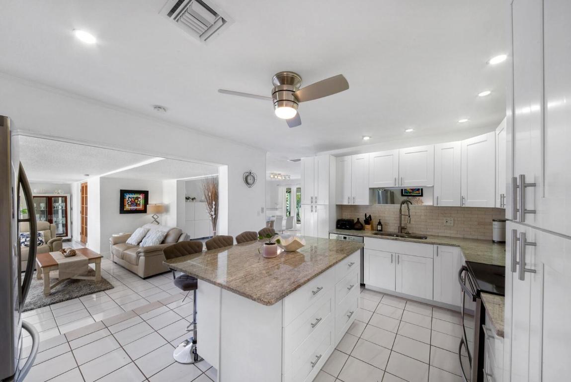 GARDEN ISLES - Residential Lease