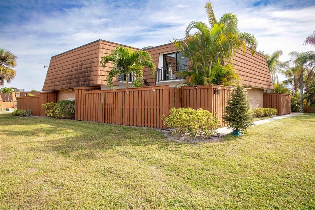 Photo of 3900 County Line Road #12d, Tequesta, FL 33469 (MLS # R10857555)