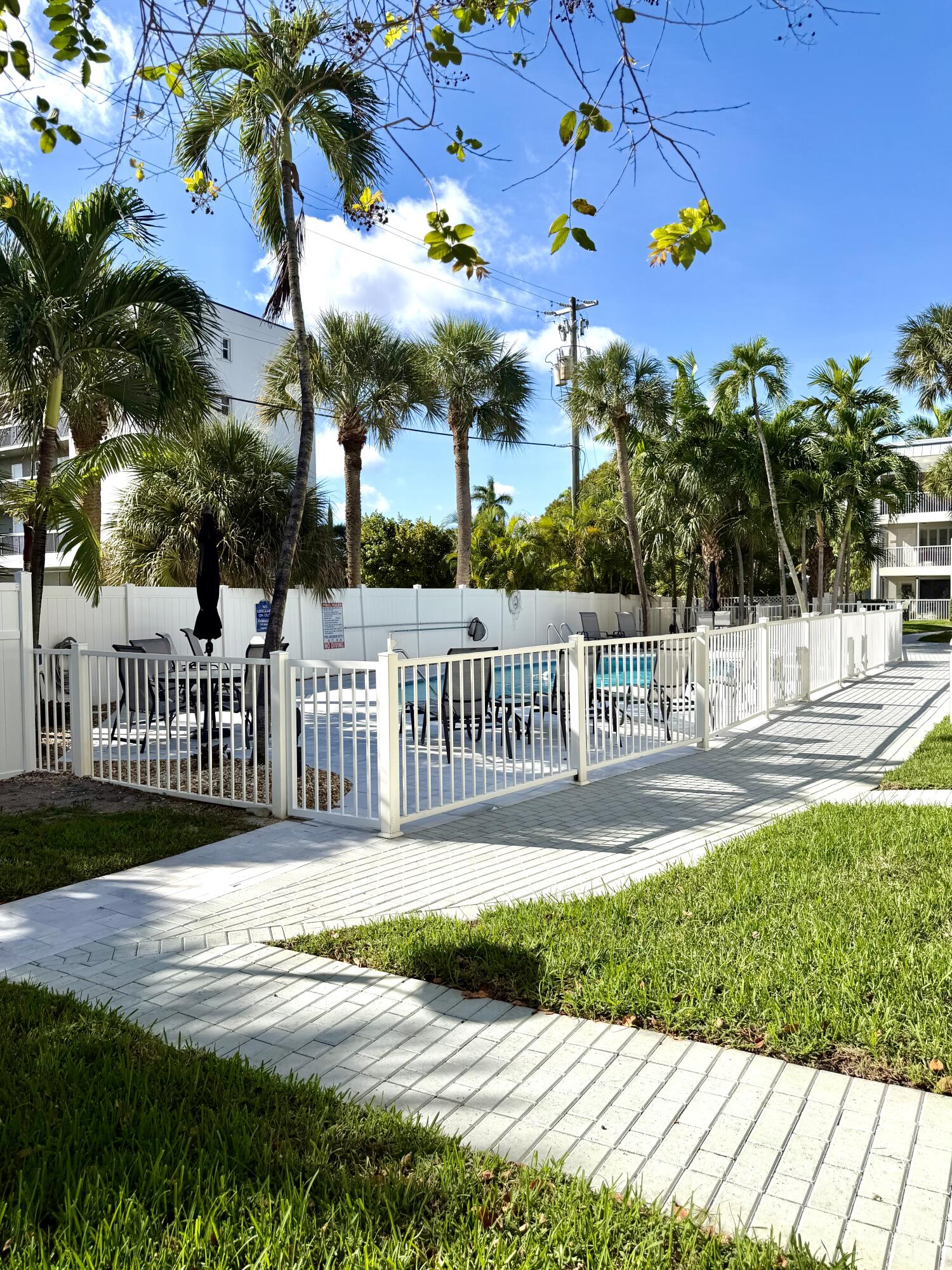 WHITTIER TOWERS APTS ASSOC INC - Residential