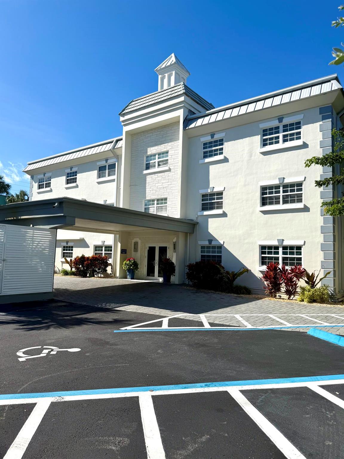 1439 S Ocean Boulevard 303