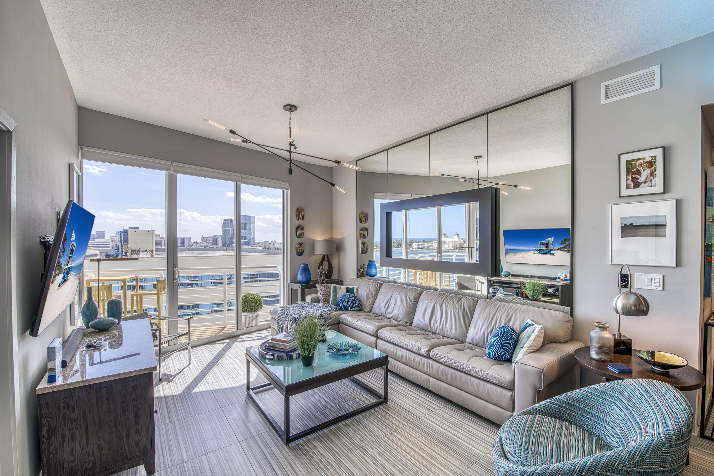 1551 N Flagler Drive Lph-16