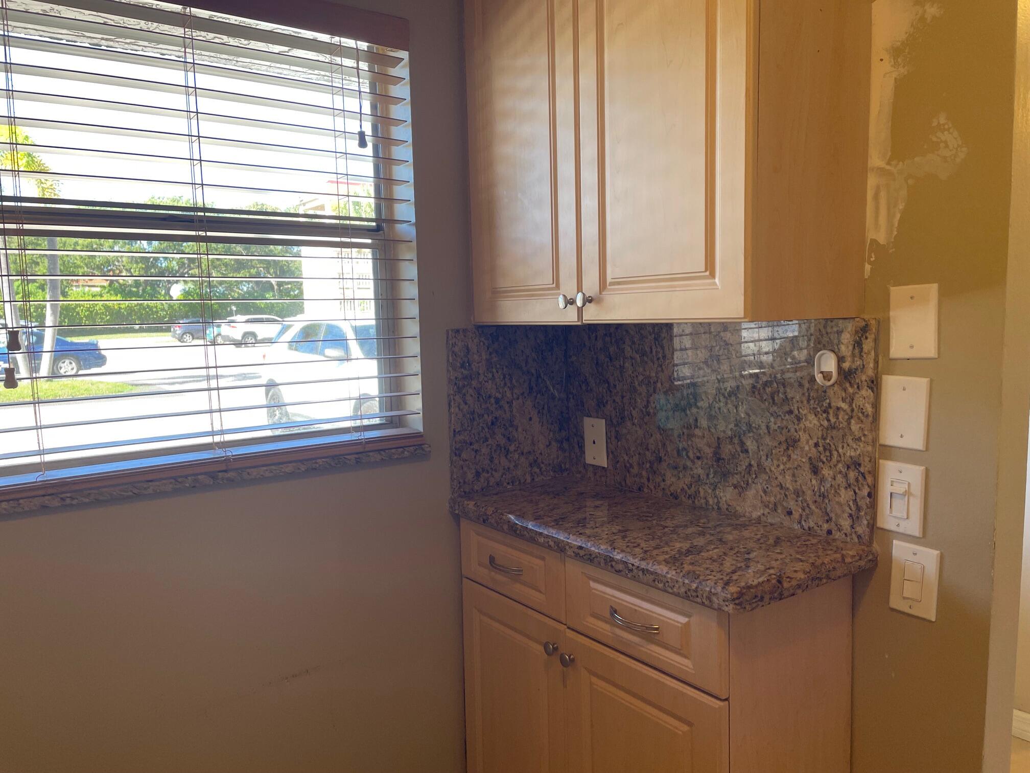 NATURA CONDO NO 4 - Residential Lease