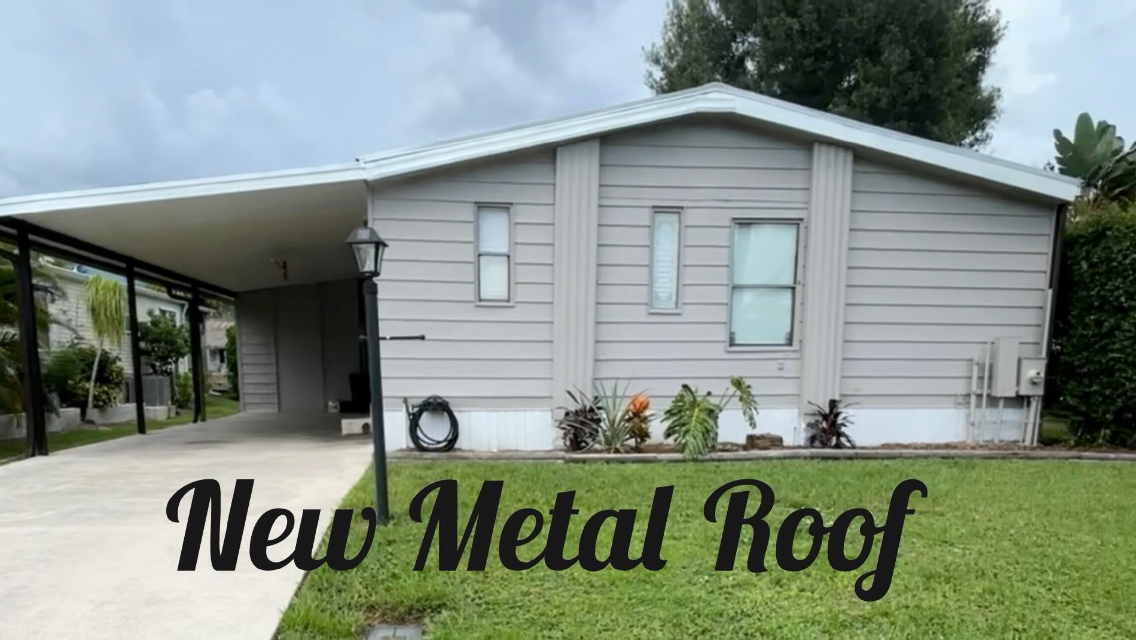 7882 SE PARADISE Drive, Stuart, FL, 34997/$299,900 3 7882 SE PARADISE Drive