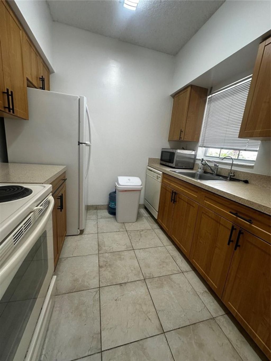 Photo of 820 Cypress Park Way #I2, Pompano Beach, FL 33064 (MLS # F10515115)