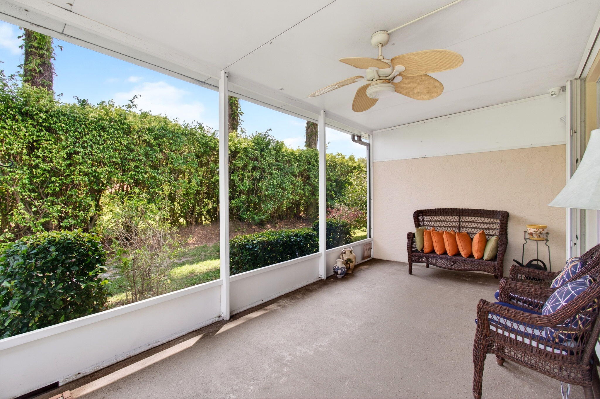 MAJESTIC ISLES - Residential